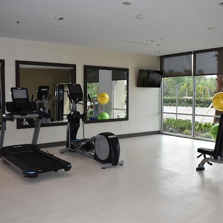 La Quinta Inn & Suites By Wyndham Orlando I-Drive Theme Parks Williamsburg Buitenkant foto